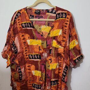 Revue Multicolor Women's 2xl shirt.